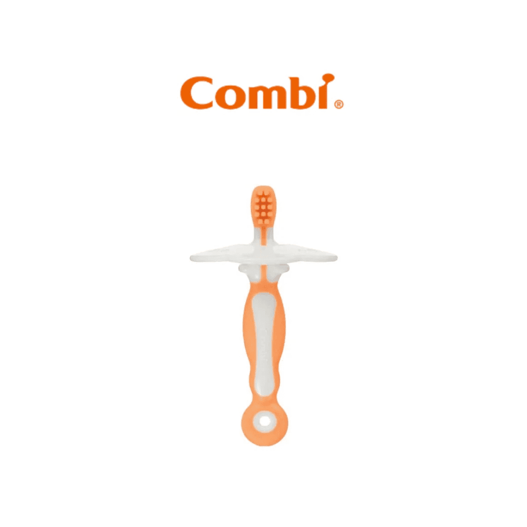 combi-teteo-baby-tooth-brush-step-1-1