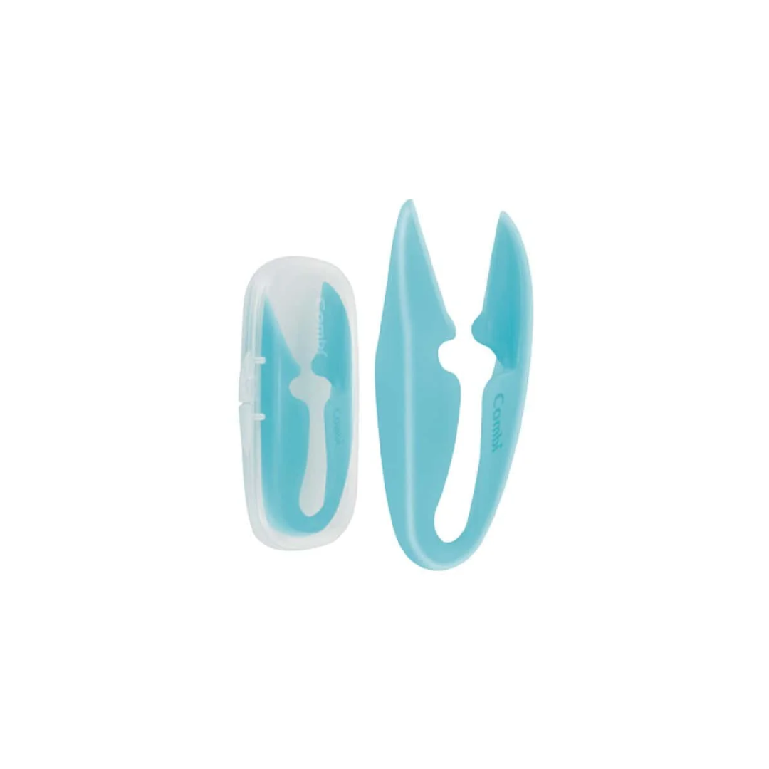 COMBI BABY LABEL FOOD CUTTER (BLUE) #116342