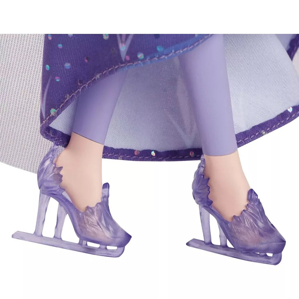 Fisher-Price Disney Frozen Ice-Skating Elsa Fashion Doll With Skates & Shoes Inspired By Frozen: Winter Festival