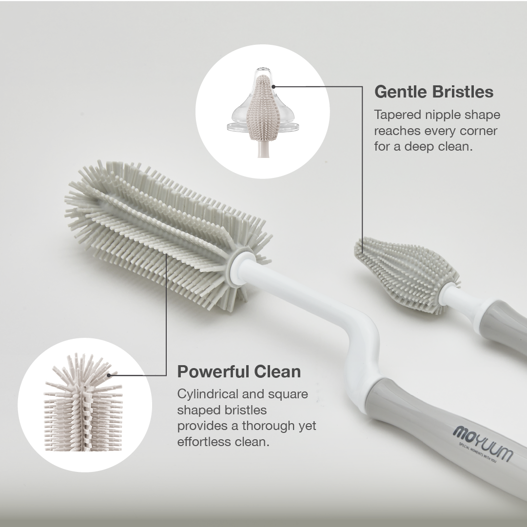Moyuum Silicone Bottle & Nipple Brush Set