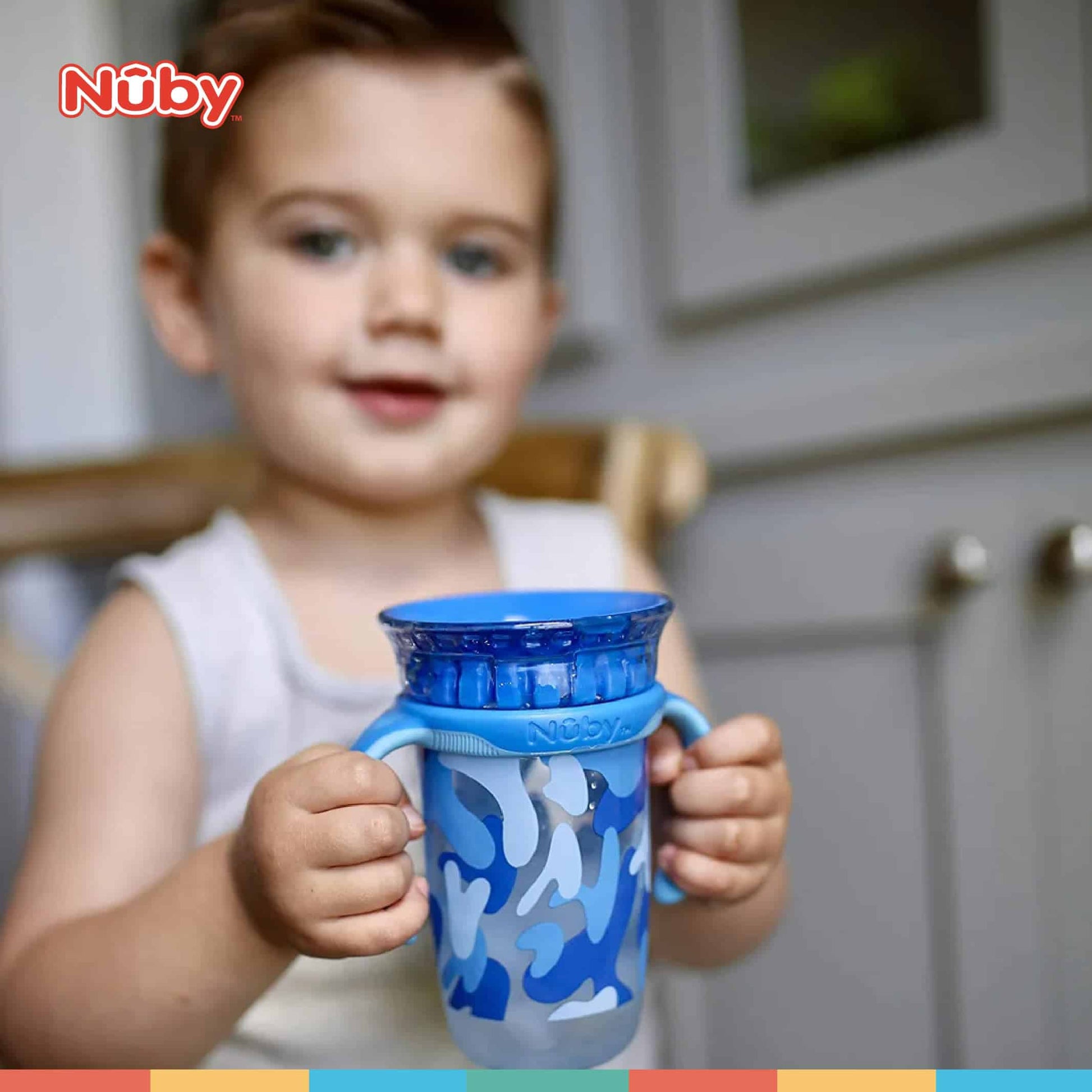 nuby 8oz/240ml 360° smart tritan cup with removeable handle